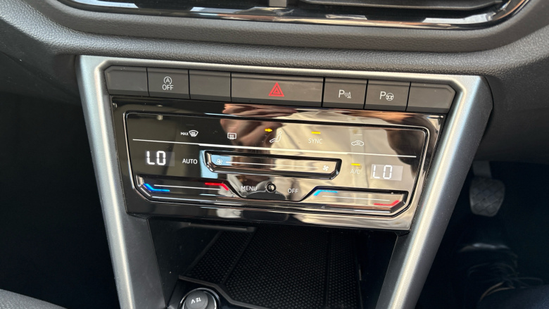 Volkswagen T-Roc 1.0 TSI Life 5dr Petrol Hatchback